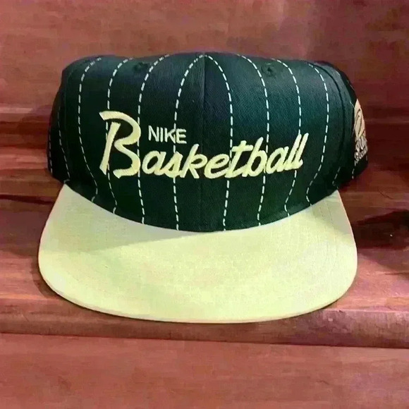 Nike basketball green stripe green SnapBack hat - Picture 1 of 5